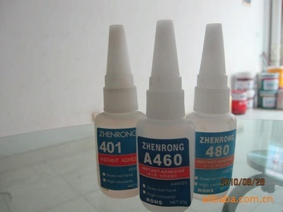 環(huán)保ABS膠水 價(jià)格解析與優(yōu)質(zhì)生產(chǎn)廠家推薦——以深圳市龍崗區(qū)平湖深中南化工產(chǎn)品經(jīng)營(yíng)部為例